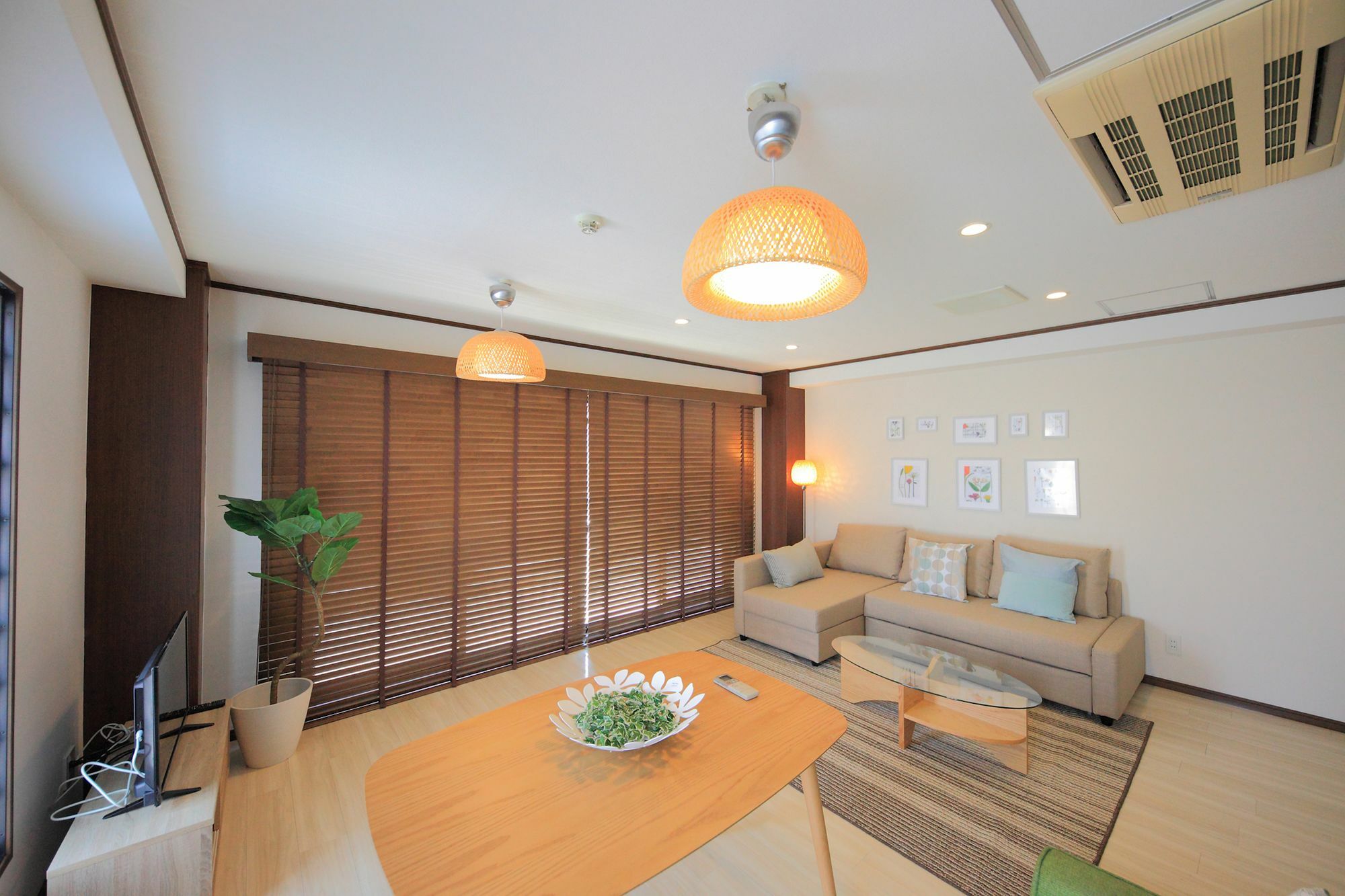 Grandouce Shinsaibashi-Higashi Apartment โอซาก้า ภายนอก รูปภาพ